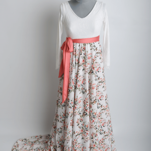 Dress | Sleeves, Flowing, White & Floral